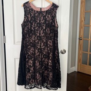 CB Established Black Lace Sleeveless Mini  Dress w/ pink lining sz 18